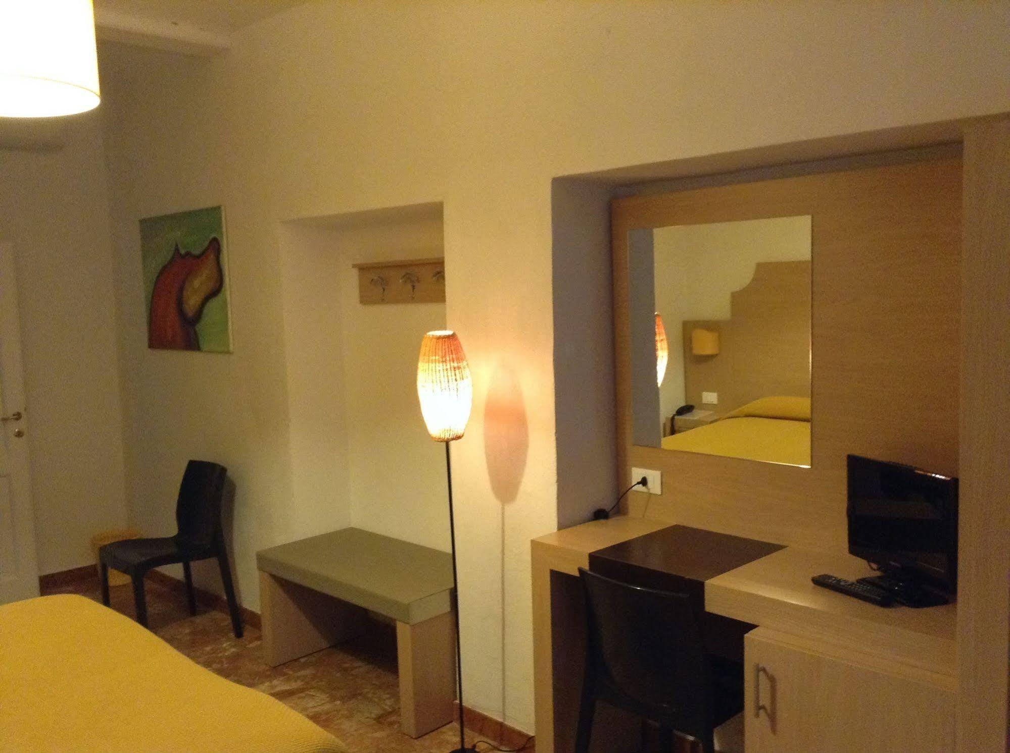 Albergo Giugni Prato  Exterior photo